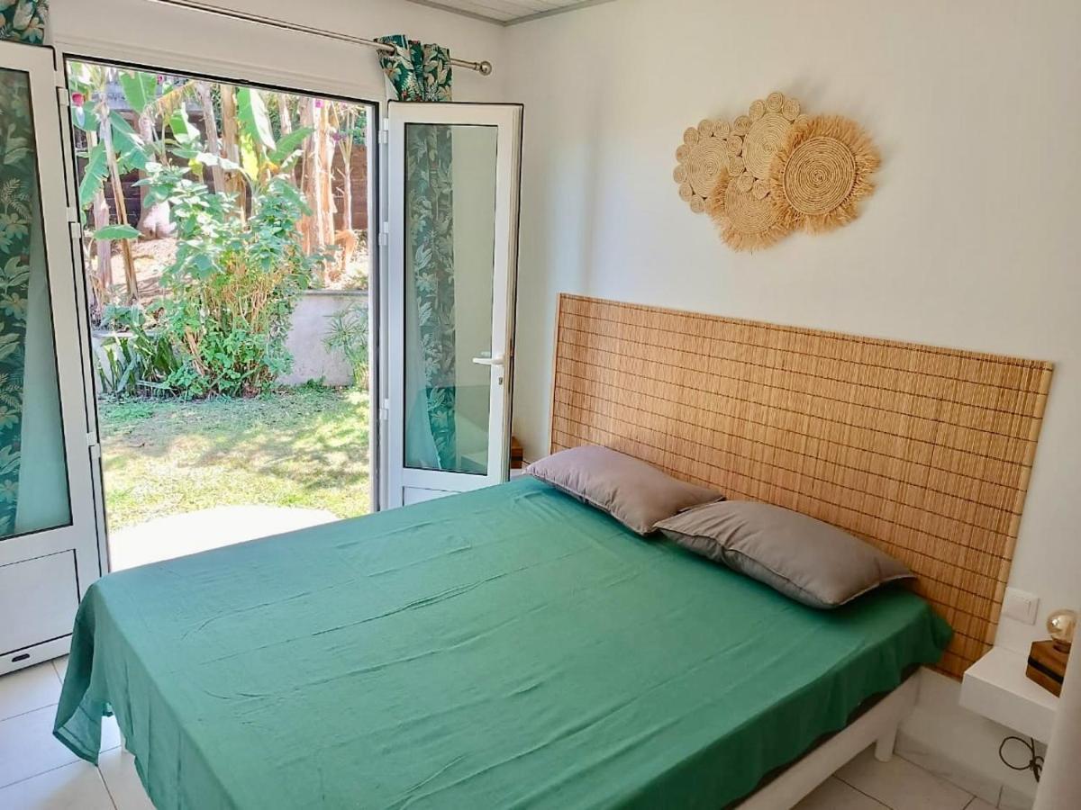 Apartmán Les Barbots Saint-Louis Exteriér fotografie
